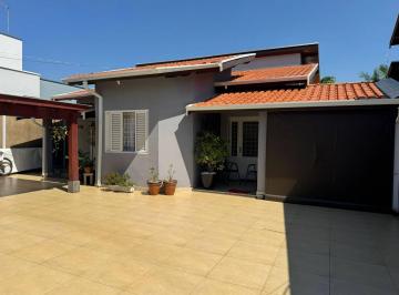 Casa · 312m² · 3 Quartos · Casa no Jardim Europa II