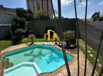 Casa · 310m² · 4 Quartos · 8 Vagas · Casa de alto padrão composta por duas casas independentes