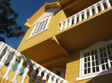 Casa de 3 quartos, São José dos Pinhais · Sobrado Quadriplex c/escritório/180m do Shopp. S. José e R.XV Calçadão - 03 DORM