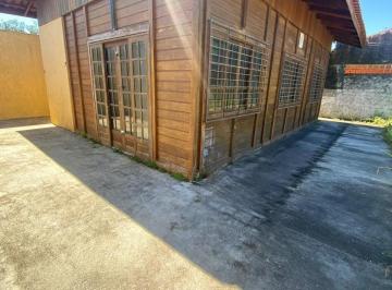 Casa · 52m² · 1 Quarto · 5 Vagas · CASA DE MADEIRA NA PRAIA - BARRA DO SAÍ - ITAPOÁ - SC
