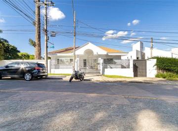 Casa de 5 quartos, Curitiba · Casa alto padrão | 5 quartos | 2 suítes | 8 vagas no Batel