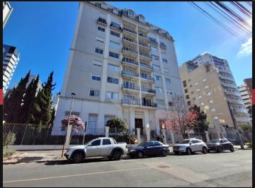 Apartamento · 227m² · 4 Quartos · 2 Vagas · Apartamento Residencial no Batel com 4 quartos