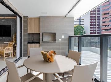 Apartamento · 142m² · 3 Quartos · 2 Vagas · Apartamento com 3 Suítes, 2 Vagas Alto Padrão no Bigorrilho