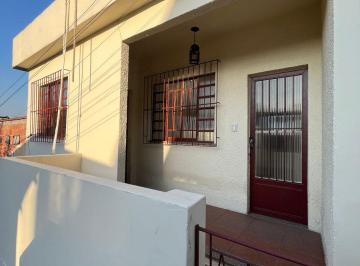Casa de 1 quarto, São Gonçalo · Gradim - SG - Vendo ótima casa, 1 qto, sala, coz, ban, área de serviço