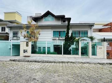 Casa · 333m² · 5 Quartos · 4 Vagas · Casa 6 Quartos com 1 Suíte e 333m² - Ponta de Baixo