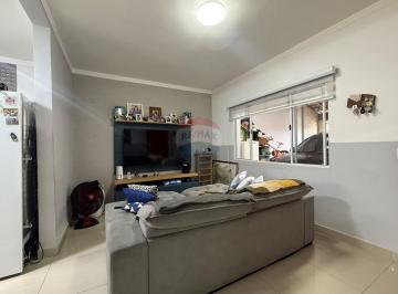 Casa · 125m² · 2 Quartos · 2 Vagas · Casa a venda com 2 dormitórios sendo 1 suite na Vila Batista em Bragança Paulista.