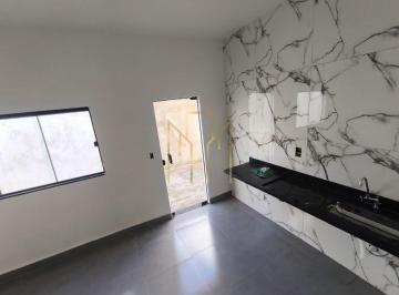 Foto 01 · Casa à venda em Uberlândia-MG, bairro São Jorge: 3 quartos, 1 sala, 1 banheiro, 5 vagas, 60m²!