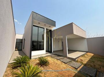 Foto 01 · Casa à venda em Uberlândia-MG, no bairro Grand Ville, com 3 quartos, 3 suítes e 162 m² de área!