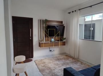 Foto 01 · Casa à venda em Uberlândia-MG: 3 quartos, suíte, 5 vagas no Jardim Ipanema - Imperdível!