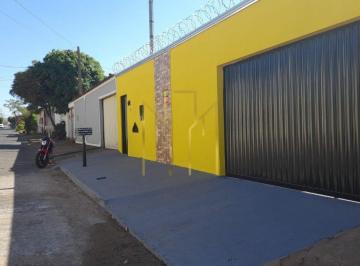 Foto 01 · Impecável Casa à Venda em Uberlândia-MG, Bairro Jardim Canaã: 4 Quartos, 2 Suítes, 1 Sala, 3 Banheir
