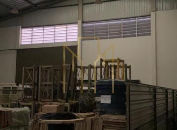 Foto 01 · Galpão Comercial à Venda em Uberlândia-MG - Bairro Alto Umuarama  530,00m² de Área Aguardam por Você