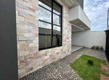 Foto 02 · Imperdível oportunidade de adquirir casa com 3 quartos e 150m² no bairro Umuarama em Uberlândia-MG.