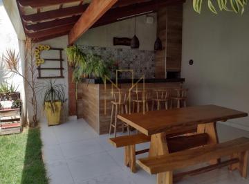Foto 30 · Casa à venda no bairro Martins em Uberlândia-MG: 3 quartos, 2 suítes, 3 banheiros, 2 vagas de garage