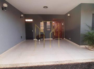 Foto 01 · Imperdível: Casa à venda em Uberlândia-MG, Jardim Patrícia, 3 quartos, 2 suítes, 1 sala, 2 banheiros