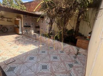 Foto 01 · Imperdível oportunidade: Casa à venda em Uberlândia-MG, 3 quartos, 1 suíte, 2 banheiros e 166,40m² n