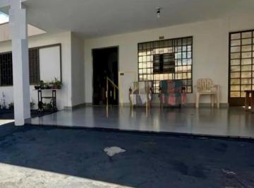 Foto 01 · Imperdível Casa à Venda em Uberlândia-MG 4 Quartos, 2 Suítes, 3 Salas, 3 Banheiros, 2 Vagas de Gara