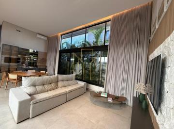 Casa · 225m² · 3 Quartos · 4 Vagas · CASA ALUGUEL CONDOMINIO GAVERA PARADISO EM UBERLANDIA