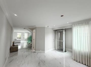 24eeb4bc-ad67-49c6-b847-a4324f2aca93 · Sobrado para venda em Santana com 4 quartos, sendo 3 suítes, 230m²
