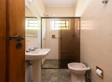 IMG_20260618_182634_000.jpeg · Imperdível casa para venda em Jardim da Glória com 6 quartos, sendo 2 suítes, 210m² - remaxfront#OOI