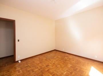 IMG_20260628_091509_000.jpeg · Elegante casa para venda em Jardim da Glória com 6 quartos, sendo 2 suítes, 210m² - remaxfront#OOIOT