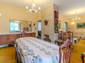 IMG_20260621_181503_001.jpeg · Aconchegante casa para venda em Pacaembu com 3 quartos, 330m² - remaxfront#DX0V5
