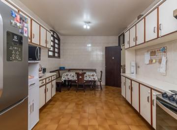 IMG_20260603_185215_000.jpeg · Versátil casa para venda em Jardim Umuarama com 3 quartos, sendo 3 suítes, 194m² - remaxfront#ZKBLA