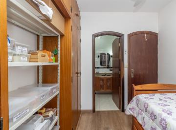 IMG_20260608_185201_000.jpeg · Confortável casa para venda em Jardim Umuarama com 3 quartos, sendo 3 suítes, 194m² - remaxfront#ZKB