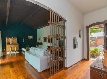 IMG_20260610_105232_000.jpeg · Imperdível casa para venda em Jardim Prudência com 4 quartos, sendo 1 suíte, 219m² - remaxfront#C0KY