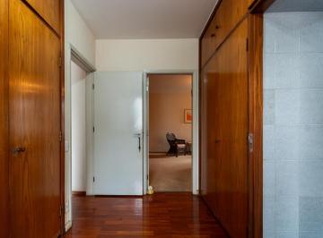 IMG_20260617_185148_000.jpeg · Confortável casa para venda em Pacaembu com 3 quartos, sendo 1 suíte, 590m² - remaxfront#P70W0