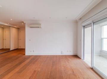 IMG_20260607_185205_000.jpeg · Versátil apartamento para venda em Vila Uberabinha com 3 quartos, sendo 3 suítes, 335m² - remaxfront