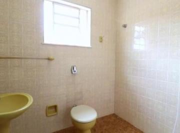 IMG_20260610_105240_000.jpeg · Agradável casa para venda em Parque Peruche com 4 quartos, sendo 1 suíte, 228m² - remaxfront#V2J8P
