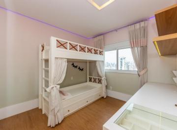 IMG_20260614_185218_000.jpeg · Agradável apartamento para venda em Vila Uberabinha com 4 quartos, sendo 3 suítes, 233m² - mayer-boa