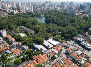 IMG_20260621_181624_000.jpeg · Atraente casa para venda e locação em Aclimação com 3 quartos, sendo 2 suítes, 563m² - mayer-boacnin
