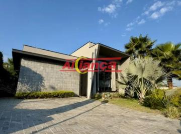 Casa · 300m² · 2 Quartos · 2 Vagas · Casa em condomínio com 3 dormitórios e piscina em Atibaia