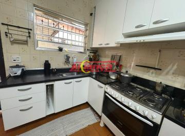 Casa · 165m² · 3 Quartos · 2 Vagas · Casa ampla à venda no Jardim Paulista  em Guarulhos