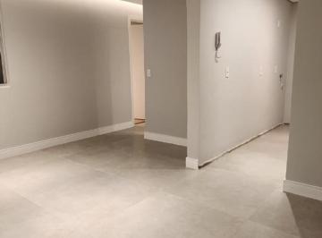 Foto 01 · Apartamento à venda em Curitiba-PR, Santa Cândida: 2 quartos, 1 sala, 1 banheiro, 1 vaga de garagem,