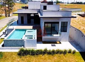 Casa · 303m² · 4 Quartos · 3 Vagas · Casa térrea moderna à venda no Condomínio Reserva Santa Maria Nature!
