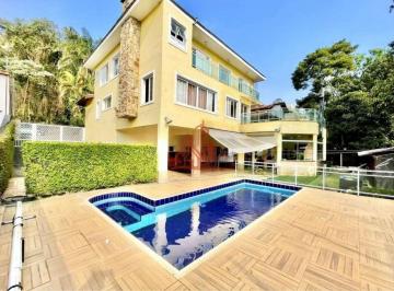 Casa · 495m² · 4 Quartos · 6 Vagas · Cond Vila Verde (Km 36) - 4d/3sts, gourmet, piscina, condo c/ ótimo lazer!