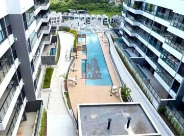 Apartamento · 106m² · 3 Quartos · 2 Vagas · Apartamento no Condomínio Maderá Granja Viana com 3 Suítes.