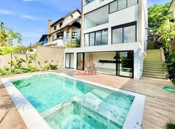 Casa · 484m² · 4 Quartos · 6 Vagas · Casa de Alto Padrão – CONDOMÍNIO SÃO PAULO II