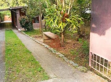 Casa · 330m² · 2 Quartos · 5 Vagas · 🏡 Casa Térrea no Condomínio Refúgio dos Amigos – Vargem Grande
