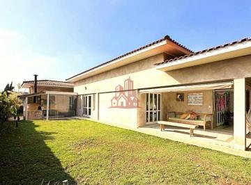 Casa · 308m² · 3 Quartos · 3 Vagas · Cond Passargada "A" - TÉRREA, clean e integrada, 3 suítes, home office, edícula.