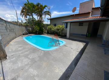 Casa · 180m² · 3 Quartos · 3 Vagas · Casa à venda no bairro Catarina – Km 68 da Rodovia Castelo Branco