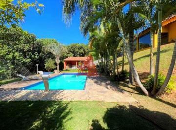 Casa · 350m² · 4 Quartos · 6 Vagas · Imóvel na Fazendinha – Casa 4 dormitórios (2 suítes)