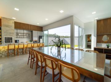 e7ea5231-516a-4b57-9688-eee6d4a85714 · Casa no condomínio Condomínio Bella Vittà Jundiaí para venda com 3 quartos, sendo 3 suítes, 300m²