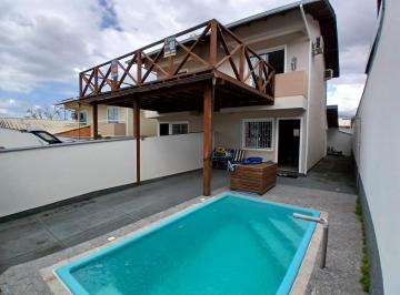 c77d92c8-ab96-46a2-92fd-00f458e5e2e6 · Agradável sobrado para venda em Bela Vista com 2 quartos, 54m²