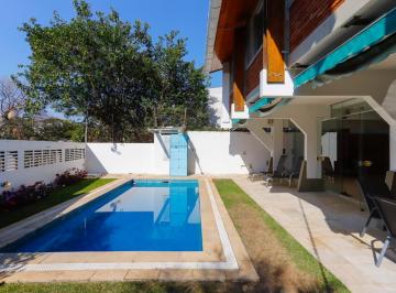 df9ef5d2-faa7-480f-b6b6-c8ebb7068aee · Aconchegante casa para venda em Sumaré com 3 quartos, sendo 1 suíte, 359m²