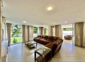 Casa · 837m² · 3 Quartos · 3 Vagas · Casa de Condomínio em Recanto Impla - Carapicuíba, SP
