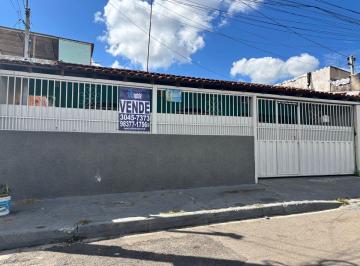 Casa de 4 quartos, Santa Maria · URGENTE – Lote com 2 Casas na QR 315 Santa Maria Norte | Casa 3 Quartos + Kit nos Fundos | Escritura