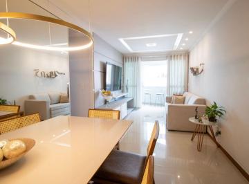 Apartamento de 3 quartos, Águas Claras · Apartamento reformado e mobiliado à venda em Águas Claras, com 3 quartos, andar alto e localização .